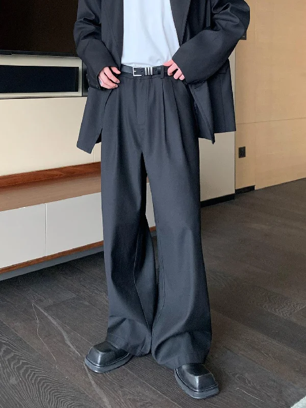 Black (pants)