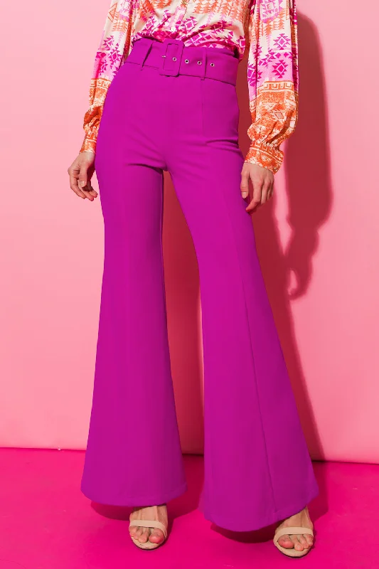 MAGENTA