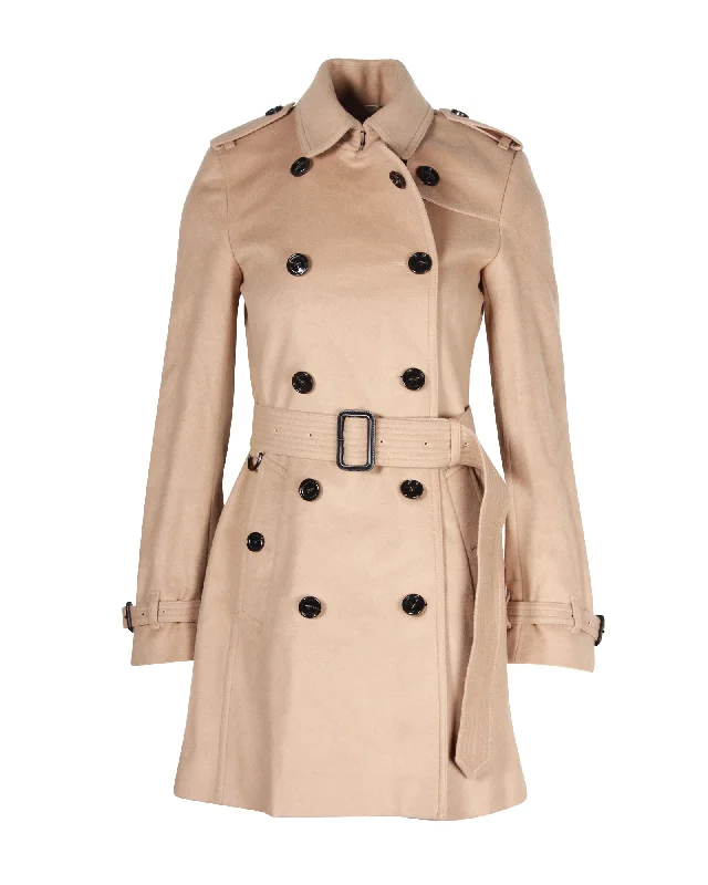 Burberry London Double-Breasted Coat in Beige Cashmere