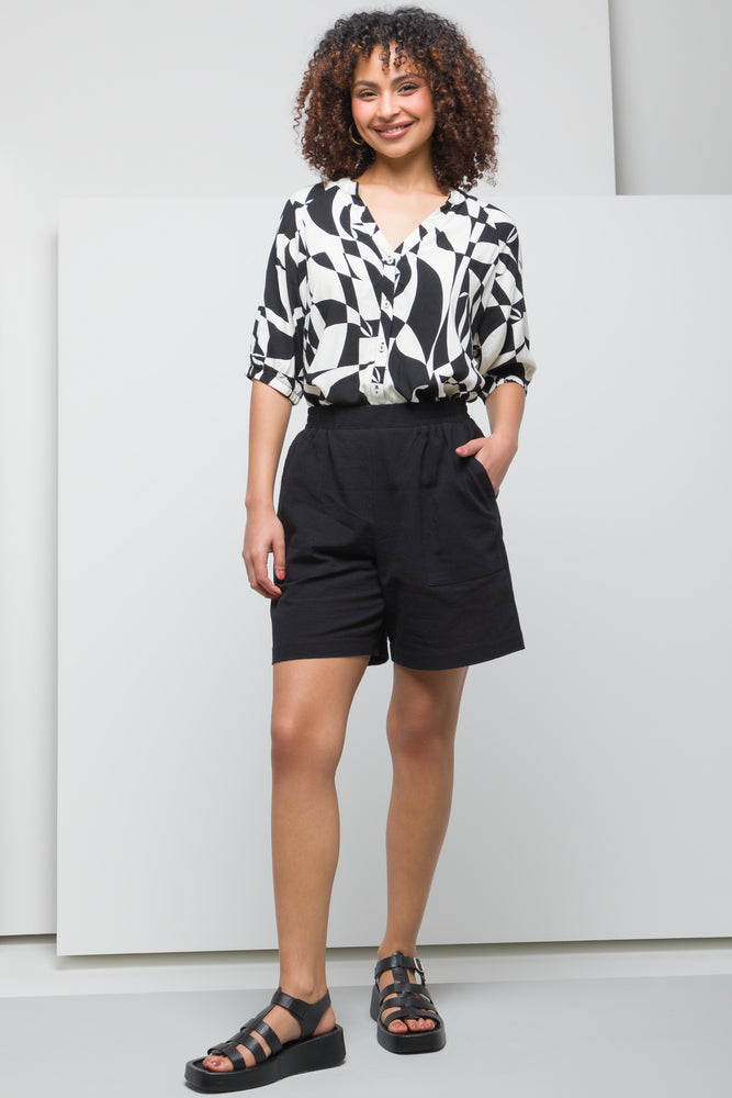 Pull-On Cotton Short Black